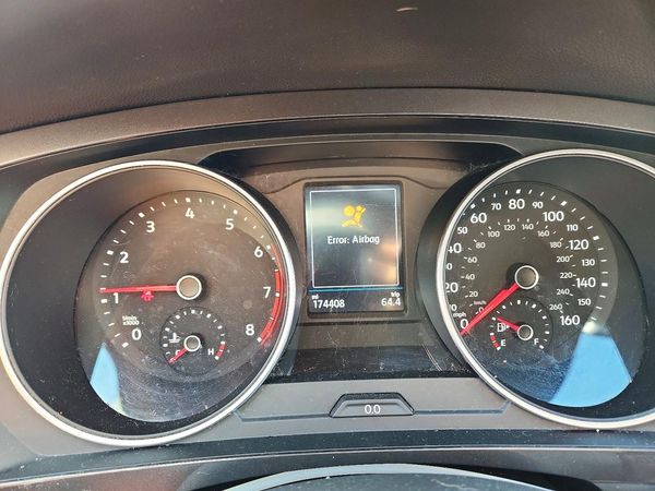 2018 VOLKSWAGEN TIGUAN SE, SEL
