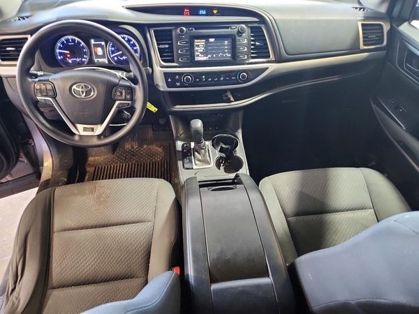 2018 TOYOTA HIGHLANDER