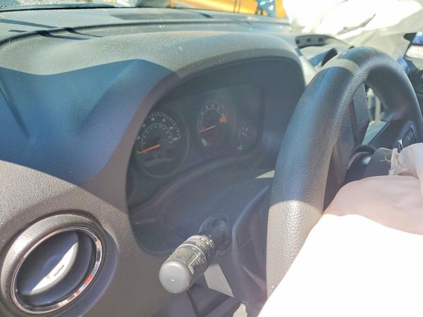 2015 JEEP COMPASS Sport — ODOM