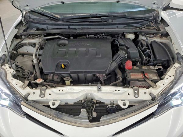 2017 TOYOTA COROLLA