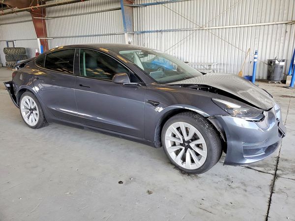 2022 TESLA MODEL 3 — Passenger 3/4