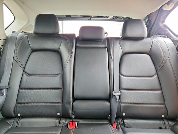 2022 MAZDA CX-5 Premium Package