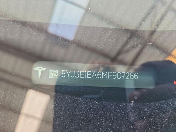 2021 TESLA MODEL 3