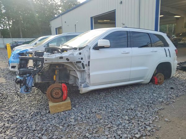 2015 JEEP CHEROKEE — DSFA — Front 3/4