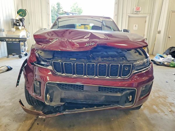 2023 JEEP GRAND CHEROKEE Overland