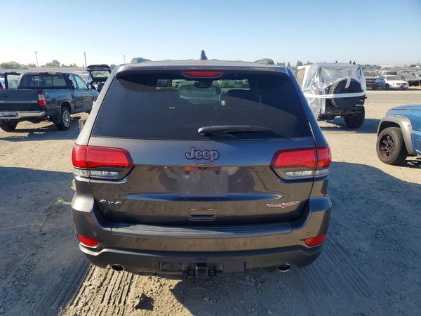 2018 JEEP GRAND CHEROKEE Trailhawk — DIRR