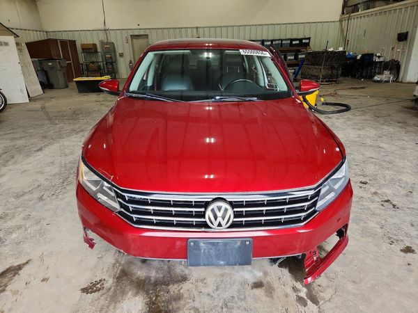 2017 VOLKSWAGEN PASSAT SE — DIRF