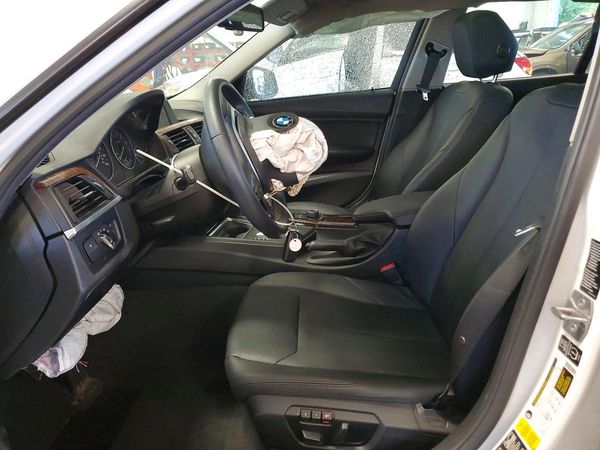 2015 BMW 3 SERIES xDrive — DENT