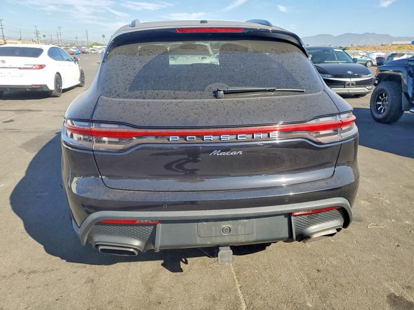 2023 PORSCHE MACAN