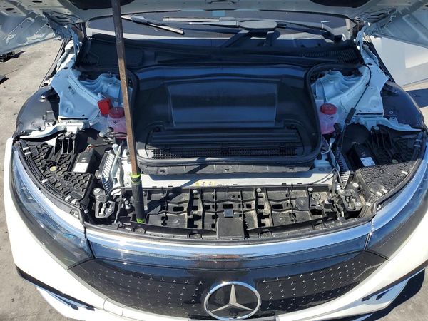 2023 MERCEDES-BENZ EQS SEDAN