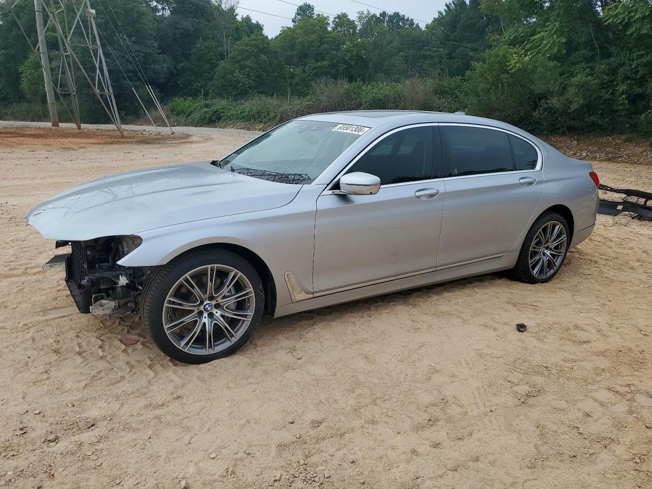 2019 BMW 740