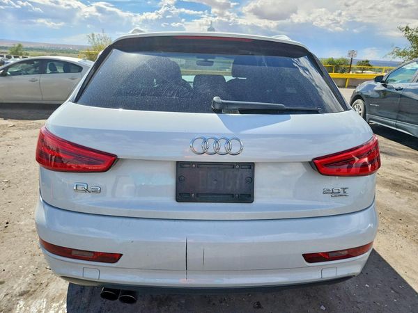 2015 AUDI Q3 quattro Premium Plus