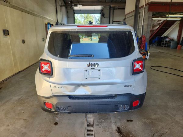 2015 JEEP RENEGADE LATITUDE 4X4