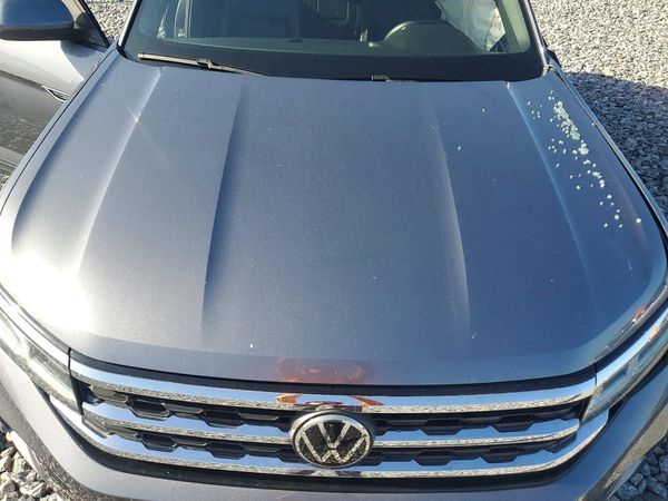2020 VOLKSWAGEN ATLAS 4Motion SE — Engine bay