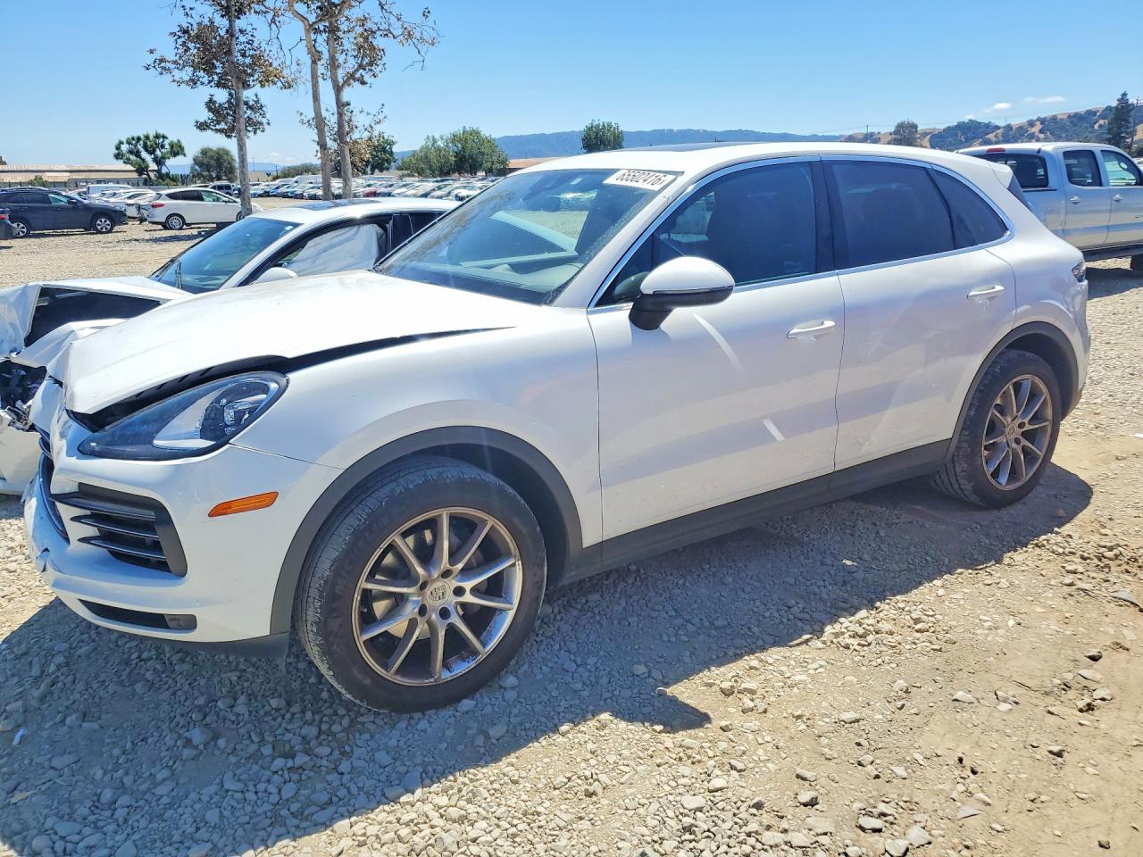 2020 PORSCHE CAYENNE