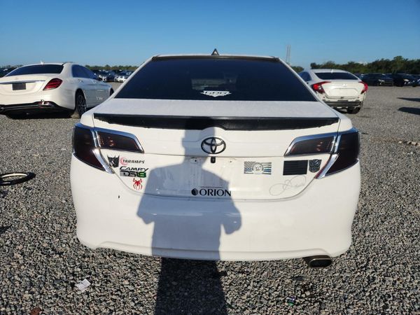 2013 TOYOTA CAMRY