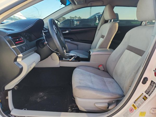 2013 TOYOTA CAMRY