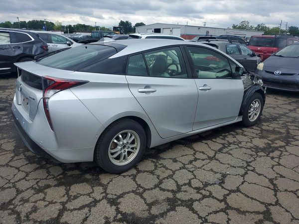 2017 TOYOTA PRIUS One/Two