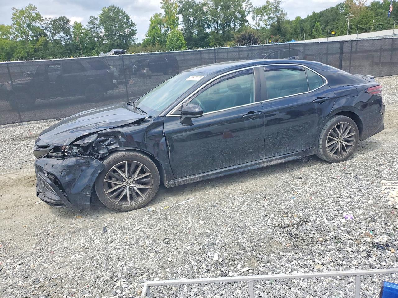 2021 TOYOTA CAMRY