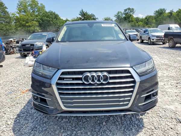 2019 AUDI Q7 quattro Prestige