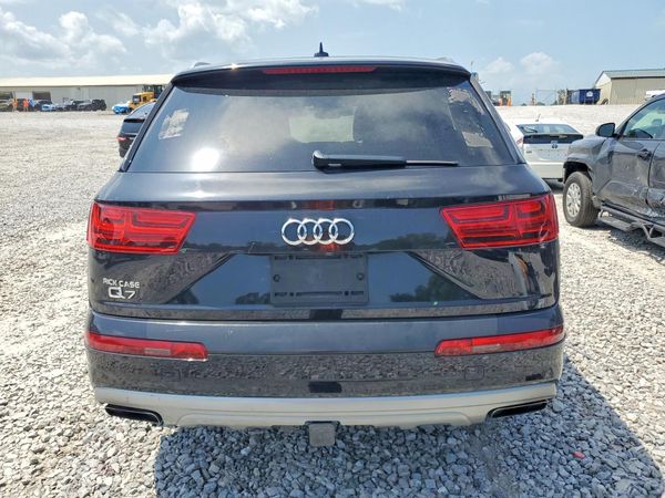 2019 AUDI Q7 quattro Prestige