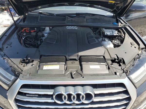 2019 AUDI Q7 quattro Prestige