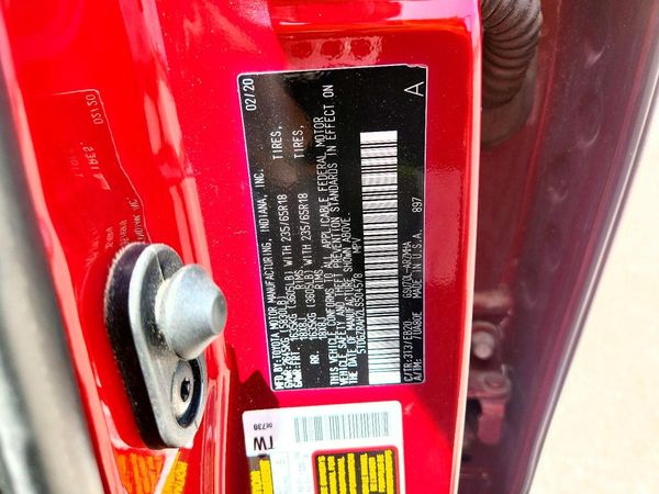 2020 TOYOTA HIGHLANDER XLE