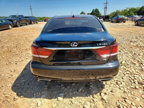 2013 LEXUS LS