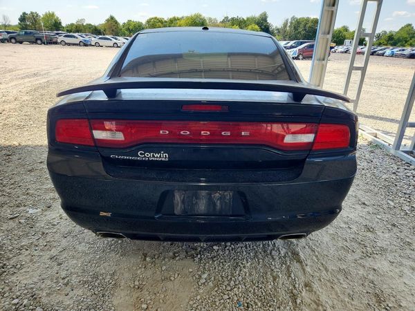 2013 DODGE CHARGER SE