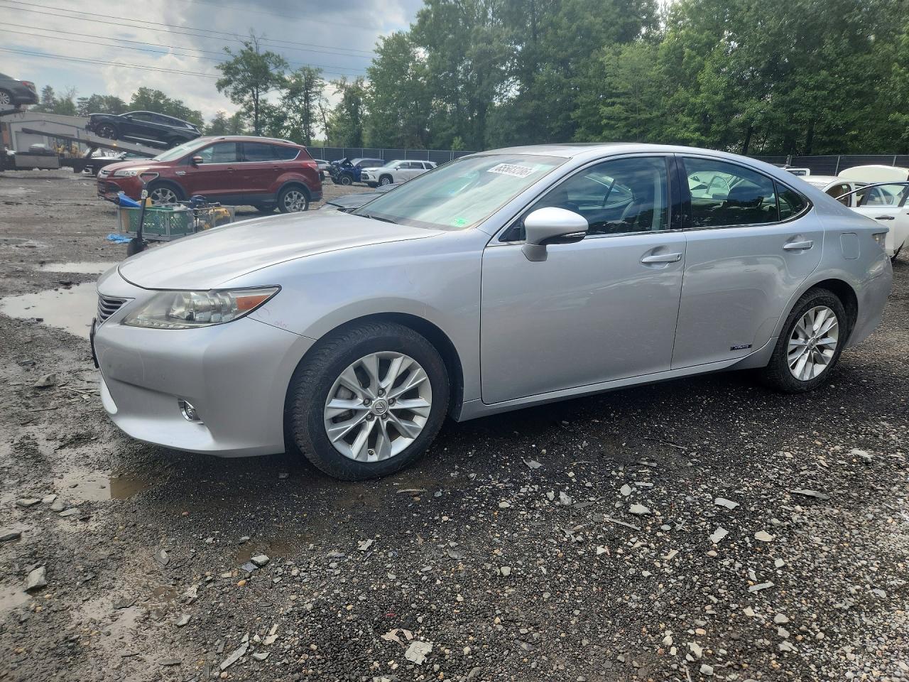 2014 LEXUS ES 300h