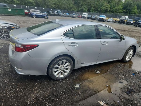 2014 LEXUS ES 300h