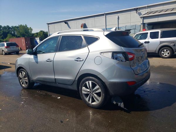 2015 HYUNDAI TUCSON GLS (Middle)