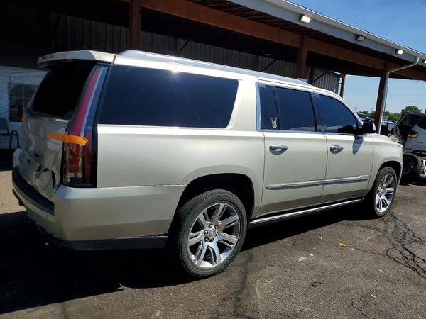 2015 CADILLAC ESCALADE