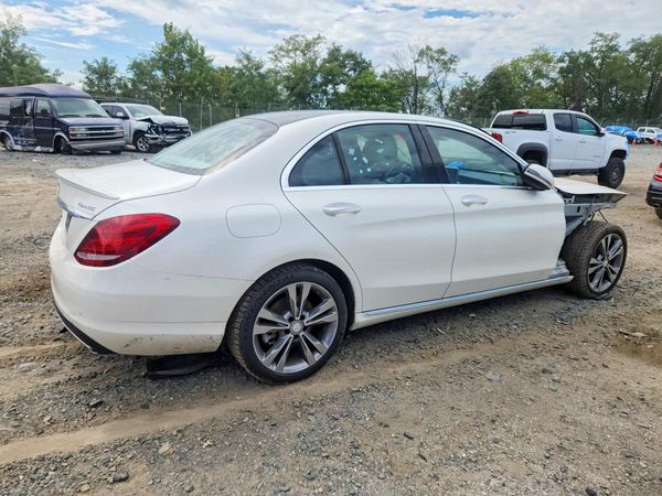 2016 MERCEDES-BENZ C C300-4M