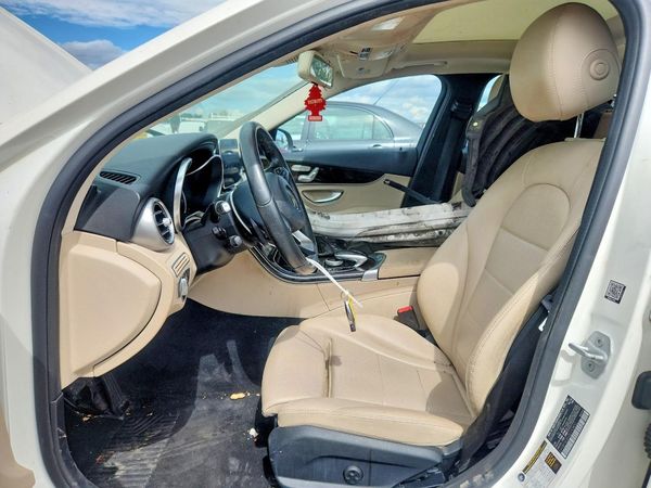 2016 MERCEDES-BENZ C C300-4M