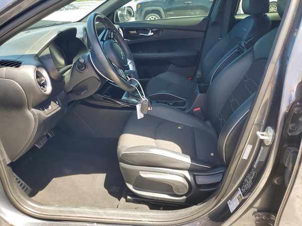 2024 KIA FORTE