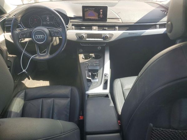2017 AUDI A4 quattro Premium
