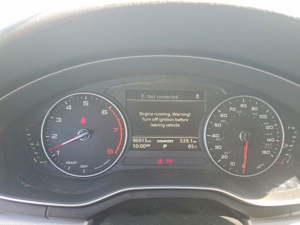2017 AUDI A4 quattro Premium