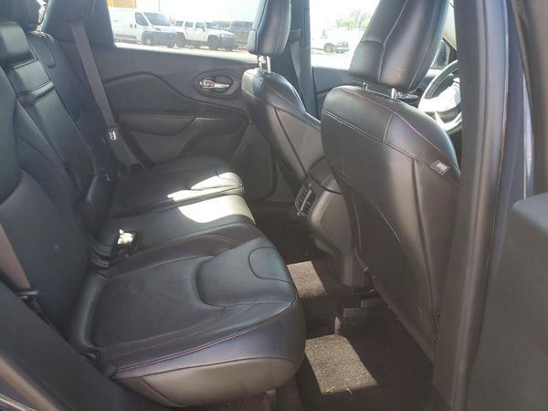 2016 JEEP CHEROKEE