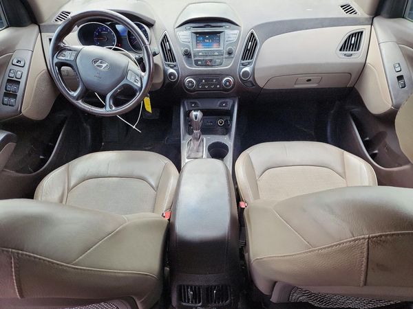 2014 HYUNDAI TUCSON GLS (Middle Level)