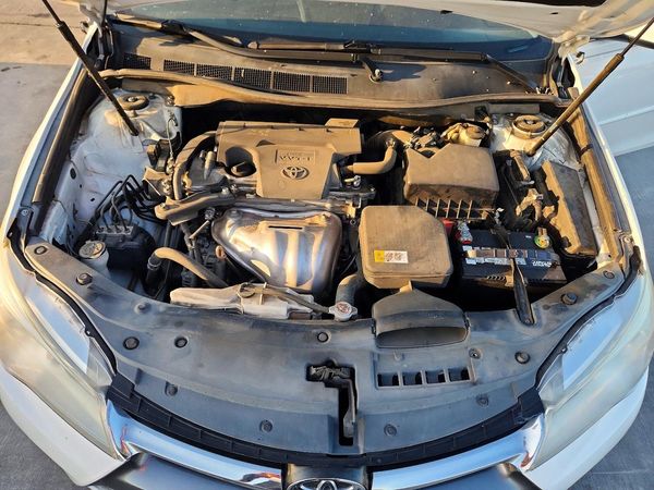 2017 TOYOTA CAMRY