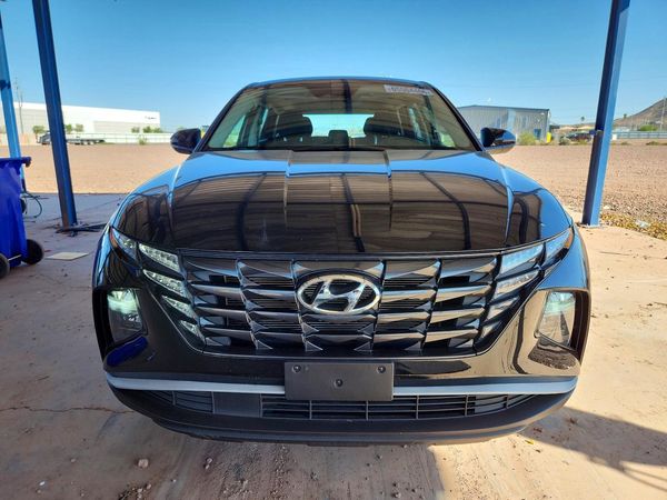 2022 HYUNDAI TUCSON SE