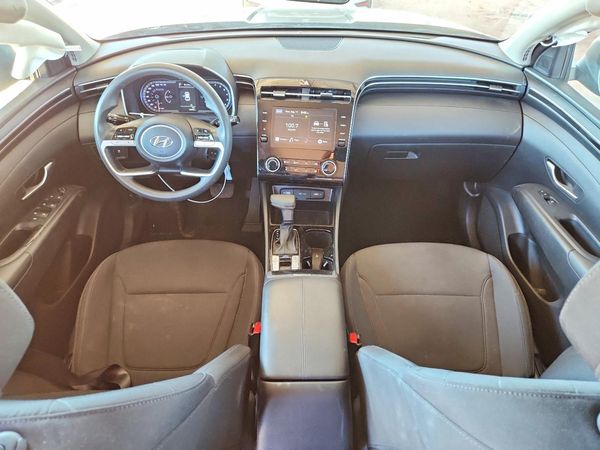 2022 HYUNDAI TUCSON SE