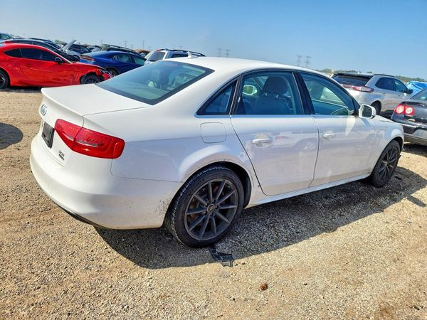 2015 AUDI A4 quattro Premium Plus