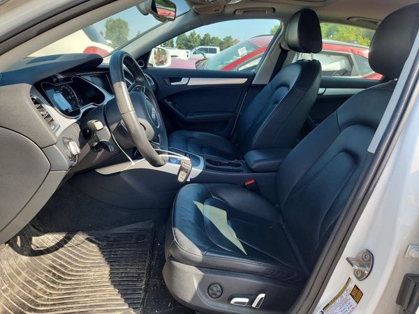 2015 AUDI A4 quattro Premium Plus