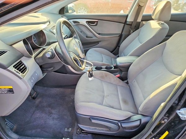 2013 HYUNDAI ELANTRA