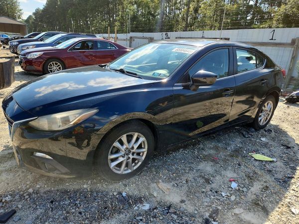 2016 MAZDA 3 SE