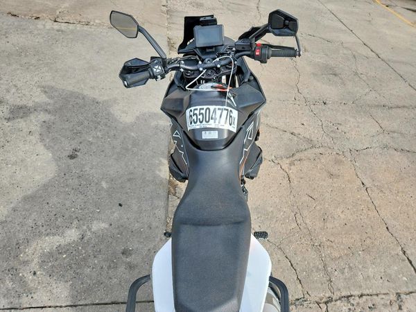 2024 KTM 890