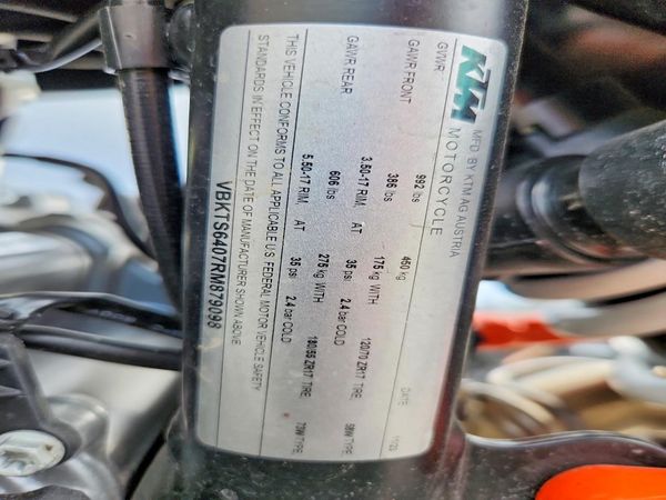 2024 KTM 890