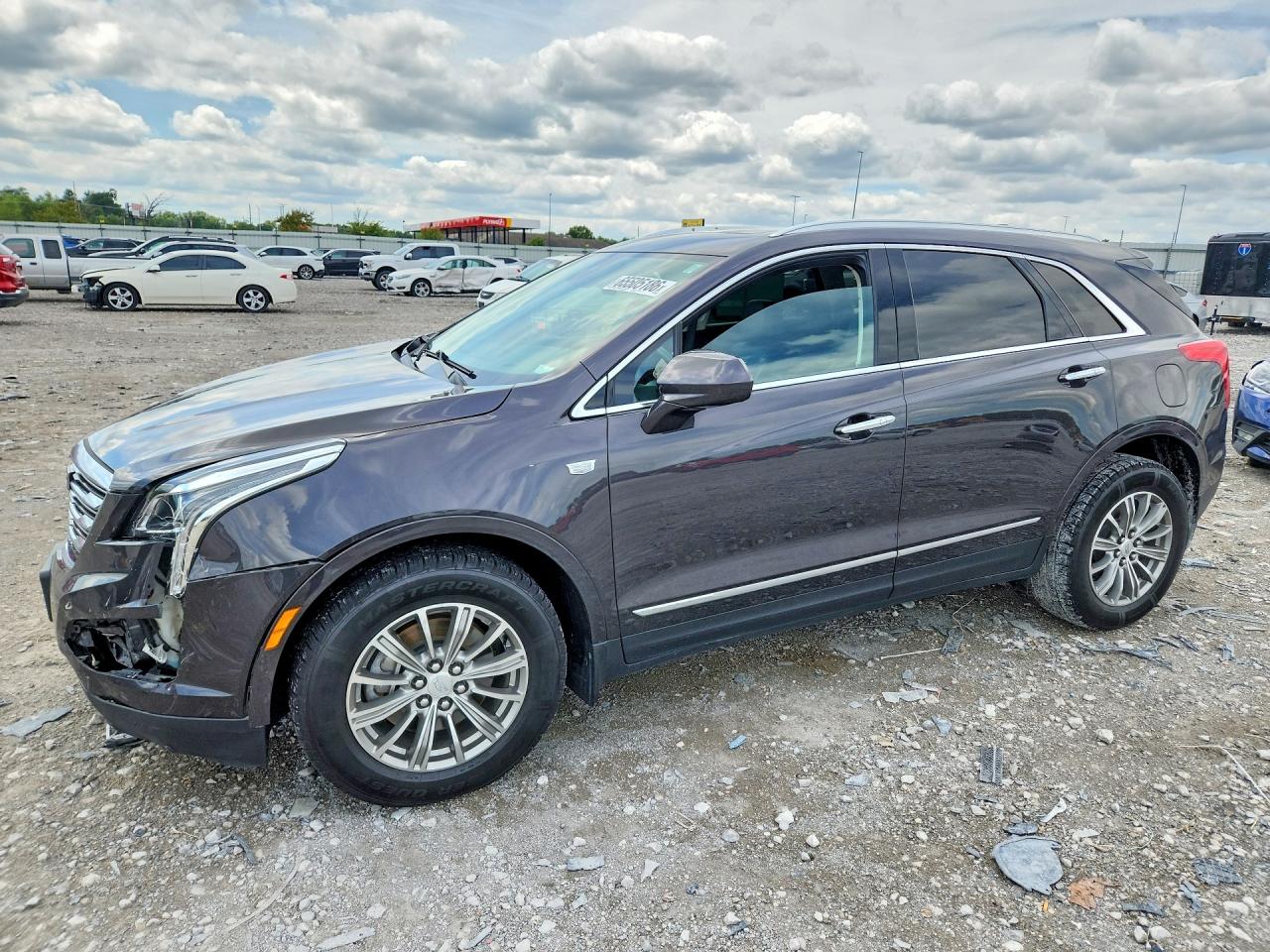 2017 CADILLAC XT5 Luxury
